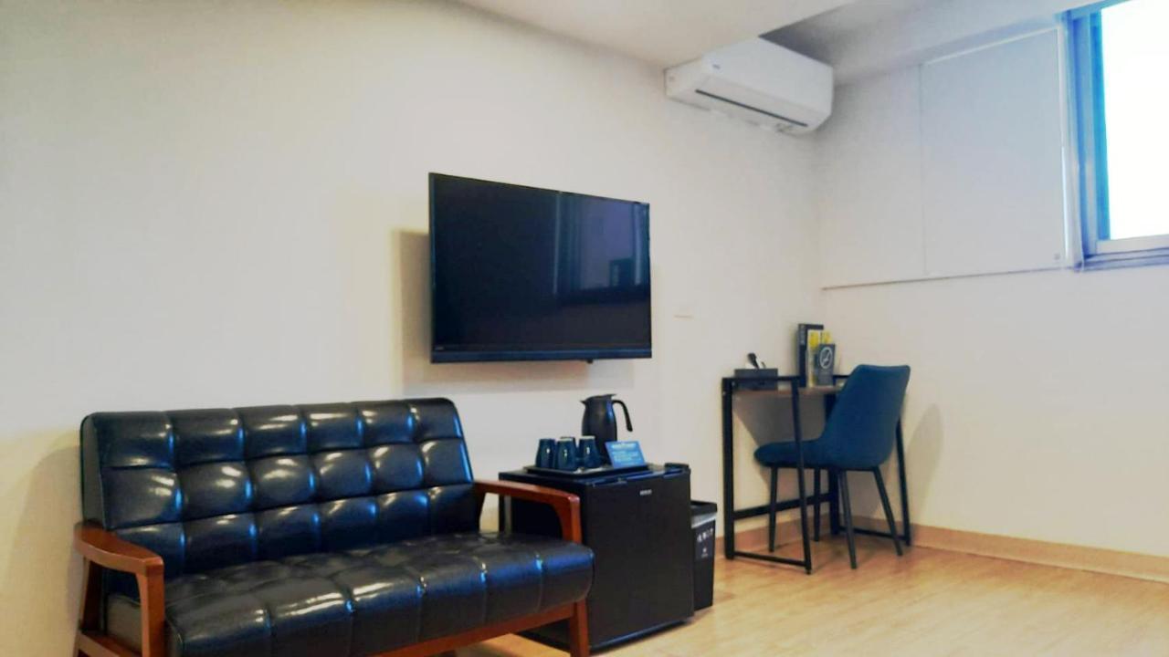 Holo Hotel Ταϊνάν Εξωτερικό φωτογραφία